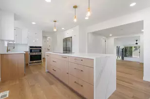 1098 E Lori Way, Murray, UT 84117 - Photo 3