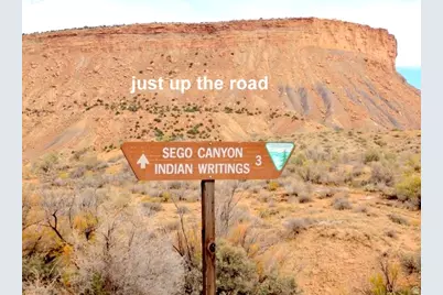 458 W Singing Desert Rd, Thompson, UT 84540 - Photo 11