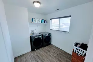 1049 W Albion Meadow Way, Bluffdale, UT 84065 - Photo 35