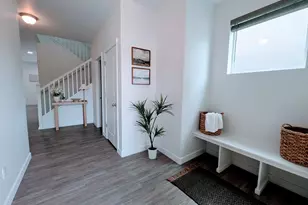 1049 W Albion Meadow Way, Bluffdale, UT 84065 - Photo 3
