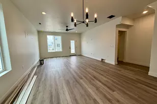 2945 N Devon Dr, Ogden, UT 84404 - Photo 7