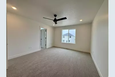 2945 N Devon Dr #245, Ogden, UT 84404 - Photo 9