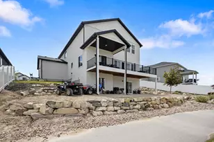 7889 N Bristlecone Rd E, Eagle Mountain, UT 84005 - Photo 39