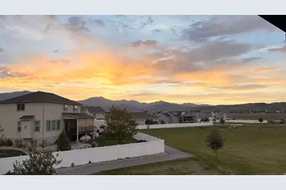 7889 N Bristlecone Rd E, Eagle Mountain, UT 84005 - Photo 3