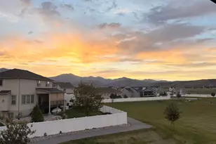 7889 N Bristlecone Rd E, Eagle Mountain, UT 84005 - Photo 3