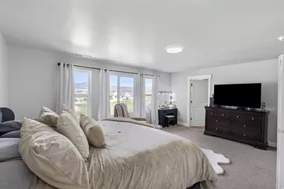 7889 N Bristlecone Rd E, Eagle Mountain, UT 84005 - Photo 23