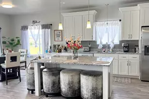 7889 N Bristlecone Rd E, Eagle Mountain, UT 84005 - Photo 17