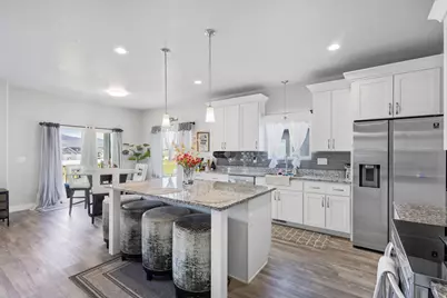 7889 N Bristlecone Rd E, Eagle Mountain, UT 84005 - Photo 13