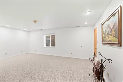 130 S 300 E, Annabella, UT 84711 - Photo 39