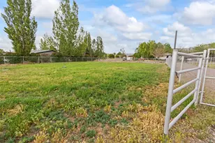 130 S 300 E, Annabella, UT 84711 - Photo 57