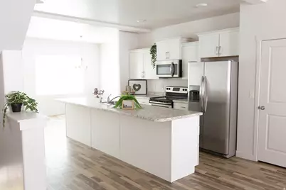 1506 S 615 W, Orem, UT 84058 - Photo 13