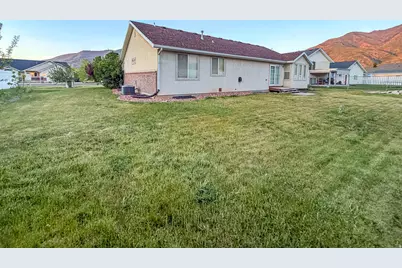 1959 Deer Run Dr, South Weber, UT 84405 - Photo 25