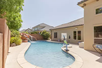 2461 E Lagrasse Cir, Saint George, UT 84790 - Photo 75