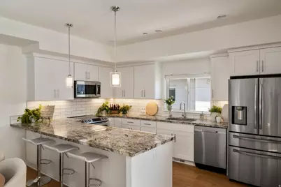 6988 S Brookhill Dr, Cottonwood Heights, UT 84121 - Photo 27