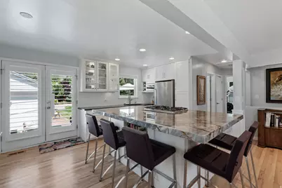 2827 S Lakeview Dr, Salt Lake City, UT 84109 - Photo 17