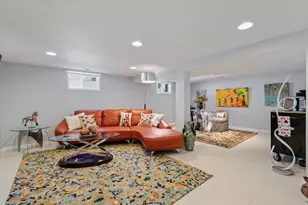 2827 S Lakeview Dr, Salt Lake City, UT 84109 - Photo 7