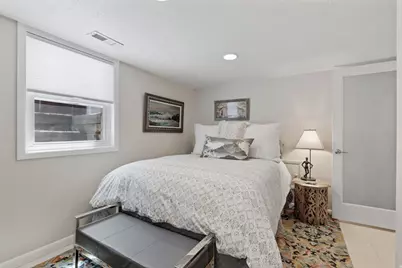 2827 S Lakeview Dr, Salt Lake City, UT 84109 - Photo 5