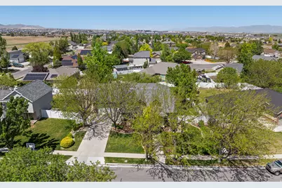 5544 W Venetia St, Herriman, UT 84096 - Photo 41