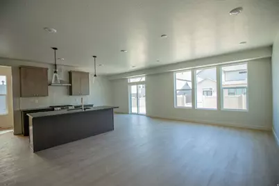 1073 W 880 Ln S #30, Woods Cross, UT 84087 - Photo 5