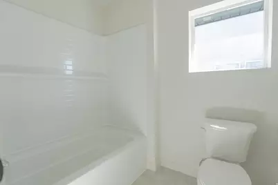 1073 W 880 Ln S #30, Woods Cross, UT 84087 - Photo 11