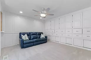 4900 S 3 Fountains Dr, Murray, UT 84107 - Photo 9