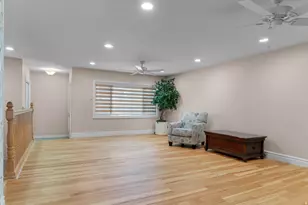 4900 S 3 Fountains Dr, Murray, UT 84107 - Photo 3