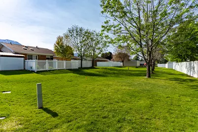 728 N 400 E, Orem, UT 84097 - Photo 27