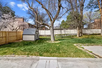 1889 E 4675 S, Holladay, UT 84117 - Photo 27