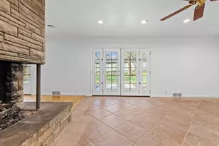 1889 E 4675 S, Holladay, UT 84117 - Photo 11