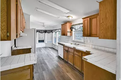 915 S Three Springs Rd, Marysvale, UT 84750 - Photo 11