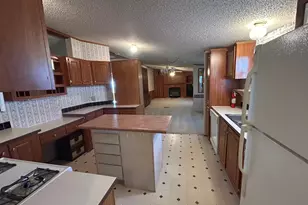 238 E Detroiter Cir S, Murray, UT 84107 - Photo 11