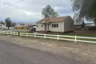 68 E 300 S, Redmond, UT 84652 - Photo 17
