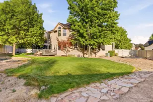 1425 N Manila Ct W, Pleasant Grove, UT 84062 - Photo 35