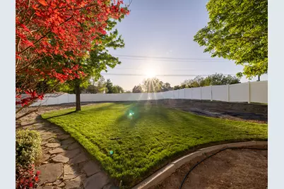 1425 N Manila Ct W, Pleasant Grove, UT 84062 - Photo 35