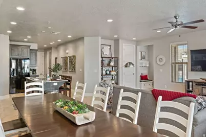 2335 N Canyon Dr, Washington, UT 84780 - Photo 11