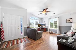 3139 N Pelican Dr, Farr West, UT 84404 - Photo 3