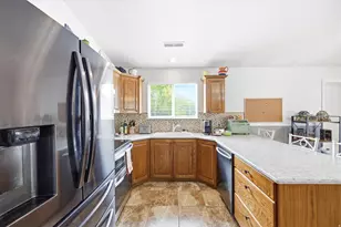 3139 N Pelican Dr, Farr West, UT 84404 - Photo 5