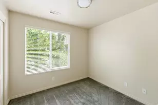 674 Canterbury Ln, North Salt Lake, UT 84054 - Photo 27