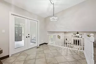 1055 E Castle Rock Rd, Sandy, UT 84094 - Photo 17