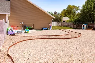 845 W 400 S, Vernal, UT 84078 - Photo 5
