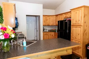 845 W 400 S, Vernal, UT 84078 - Photo 13