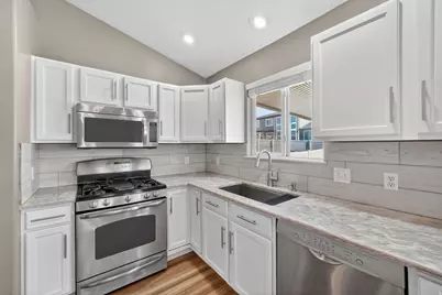 218 W Jonathan Pl, Saratoga Springs, UT 84045 - Photo 15