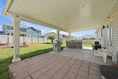 218 W Jonathan Pl, Saratoga Springs, UT 84045 - Photo 35