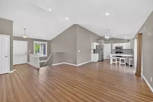 218 W Jonathan Pl, Saratoga Springs, UT 84045 - Photo 7