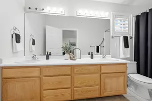 5645 S Highland Park Ct, Holladay, UT 84121 - Photo 17