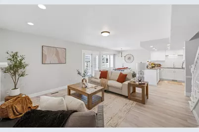5645 S Highland Park Ct, Holladay, UT 84121 - Photo 9