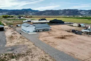 373 N Main St, Central Valley, UT 84754 - Photo 5
