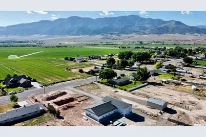 373 N Main St, Central Valley, UT 84754 - Photo 11