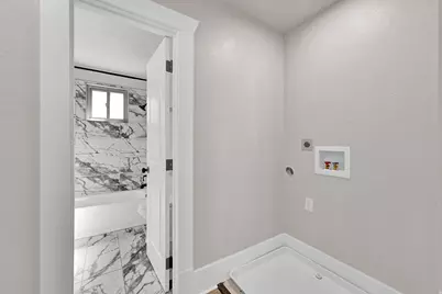 1065 E 21 St, Ogden, UT 84401 - Photo 15