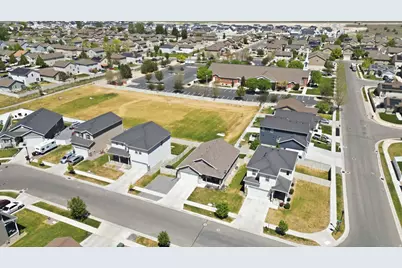 2303 E Tumbleweed Rd, Eagle Mountain, UT 84005 - Photo 39